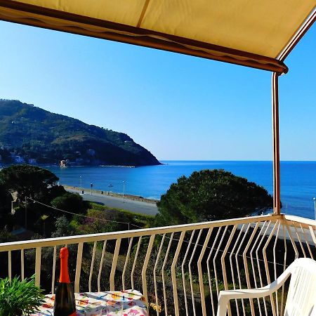 Spazioso Appartamento Vista Mare, Levanto Exterior photo